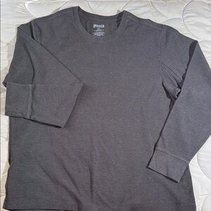 Duluth Trading Co Charcoal Long Sleeve thermal Tee and pant set